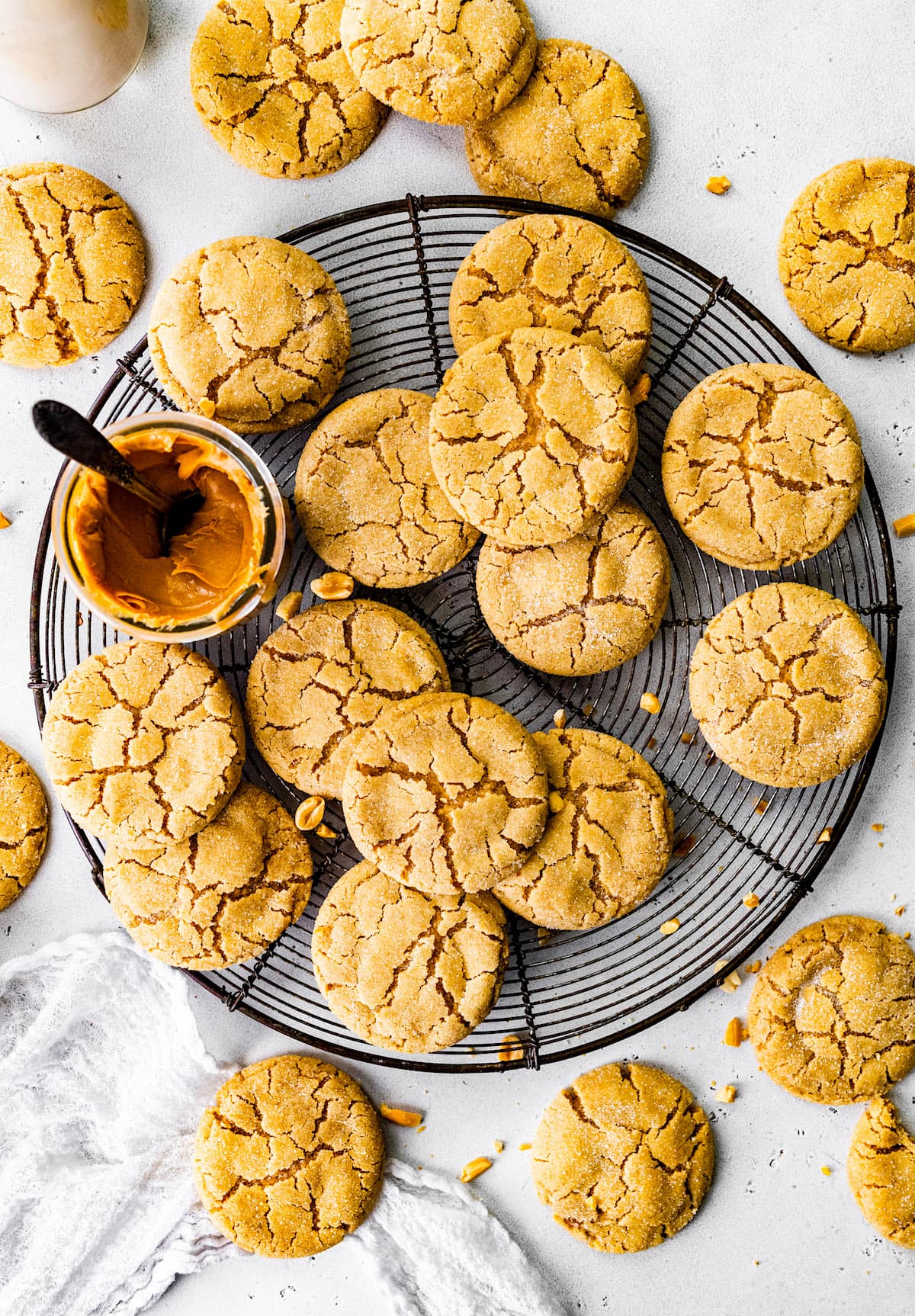 Peanut butter and fluff cookies