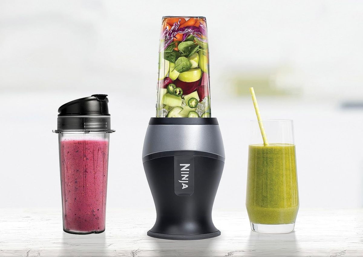 Ninja Blender Review and 4 Smoothie Recipes