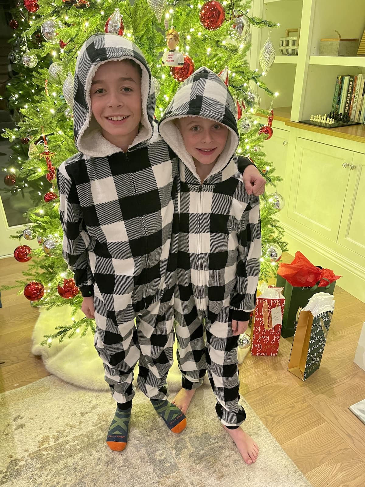 This and That – Two Peas & Their Pod
