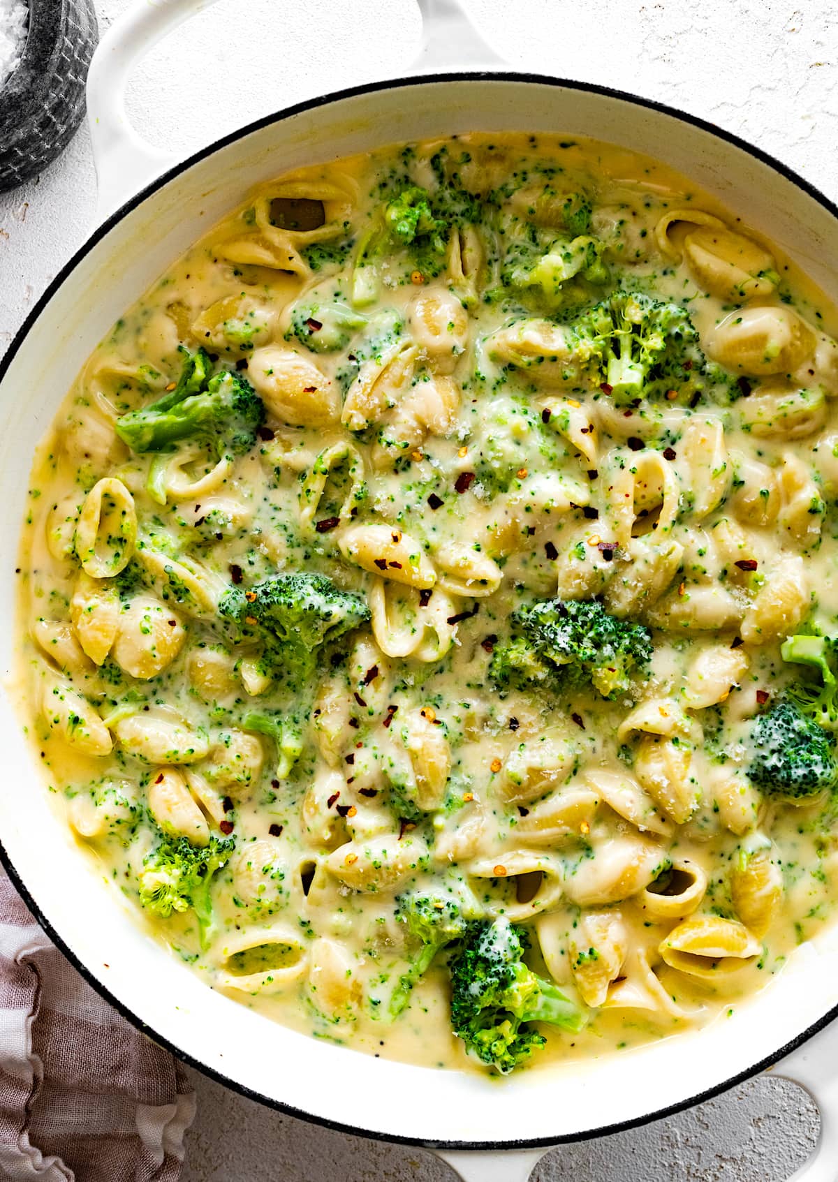 broccoli mac and cheese in pot. 