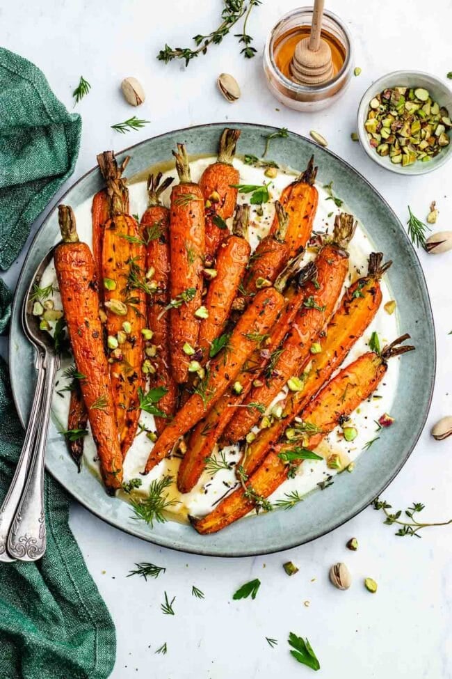 roasted-carrots-with-whipped-feta