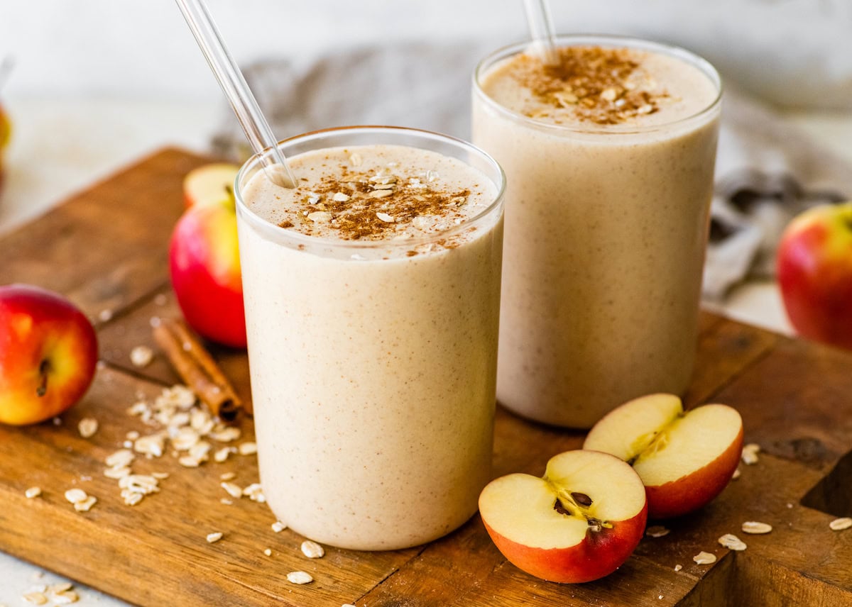 Apple Smoothie (Naturally Sweetened & Protein Packed)