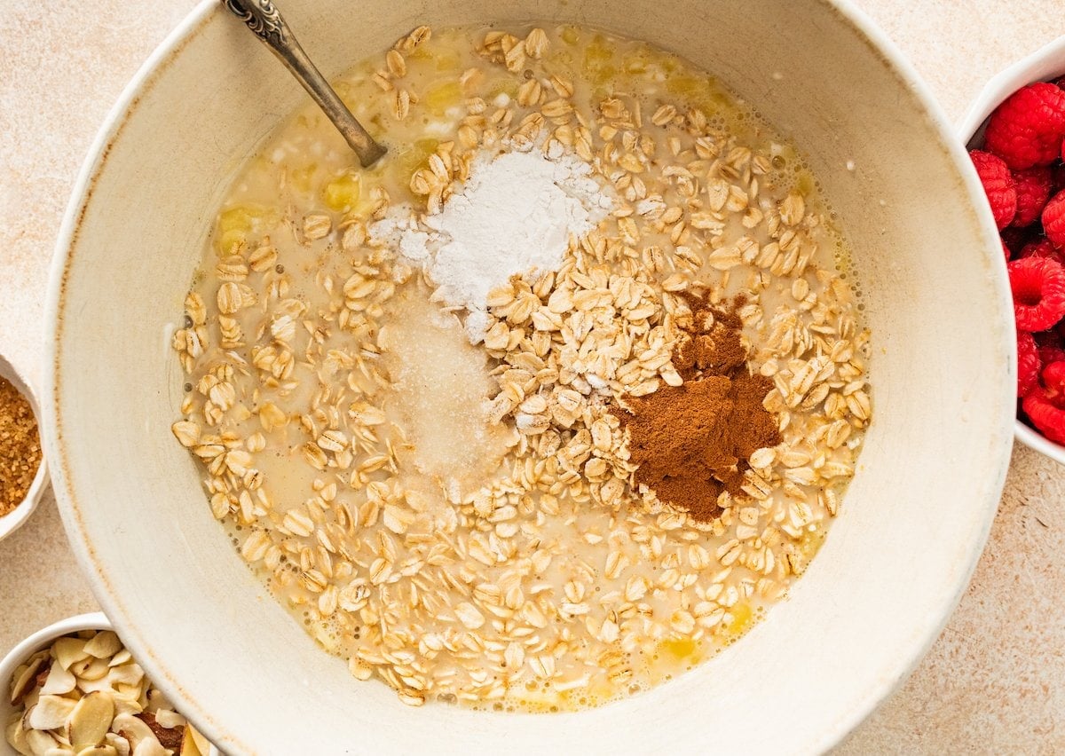 Easy Raspberry Baked Oatmeal